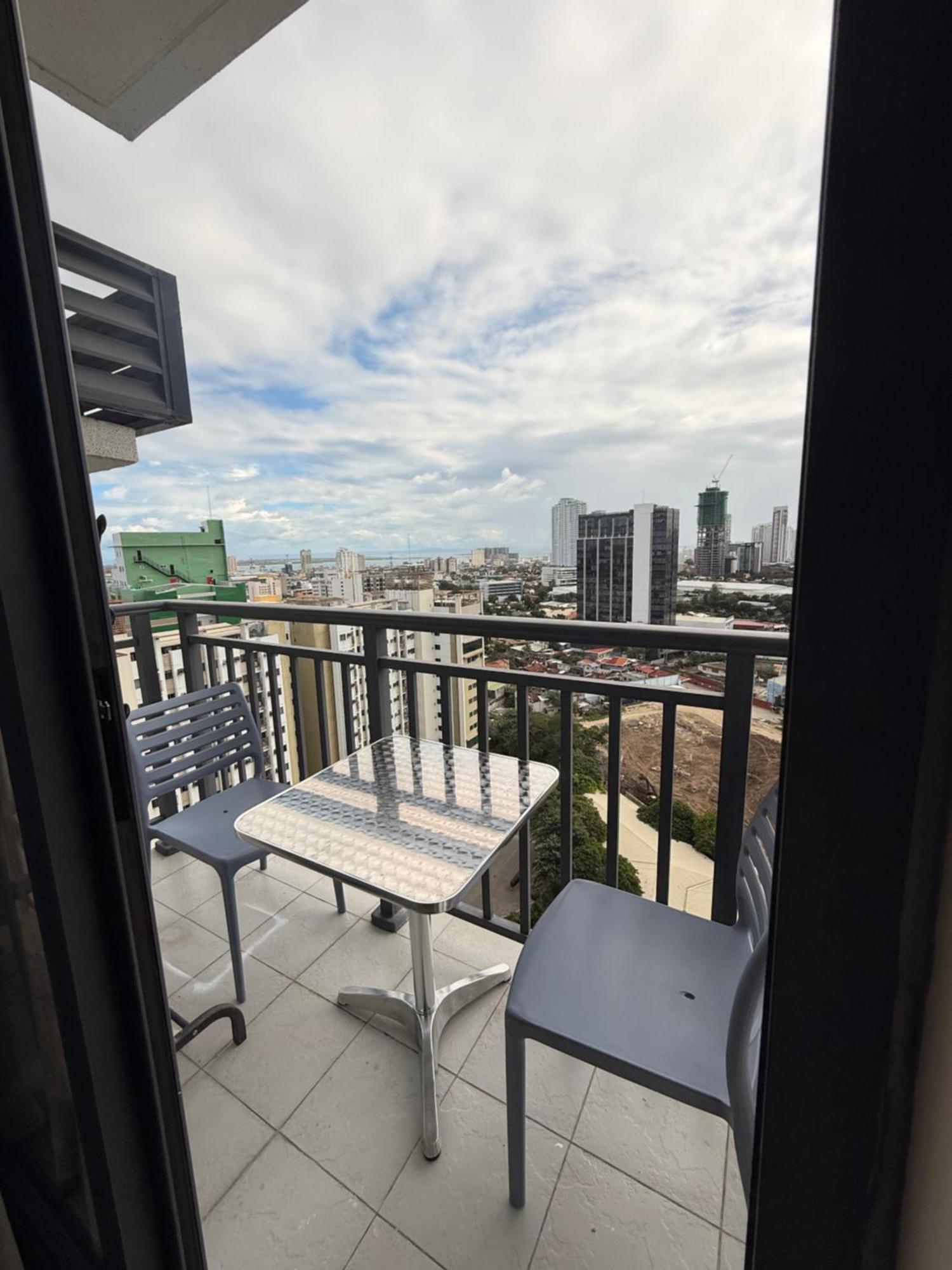 Arlowes At 20F Grand Residences Cebu Dış mekan fotoğraf